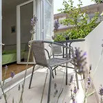 Milka Apartment *